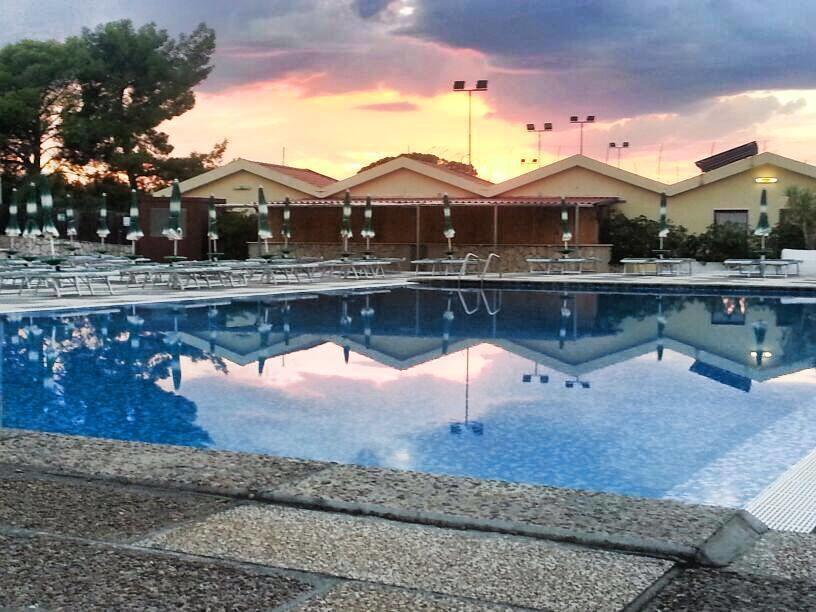 Tenuta Chianchito ซานโจวานนี โรตอนโด ภายนอก รูปภาพ